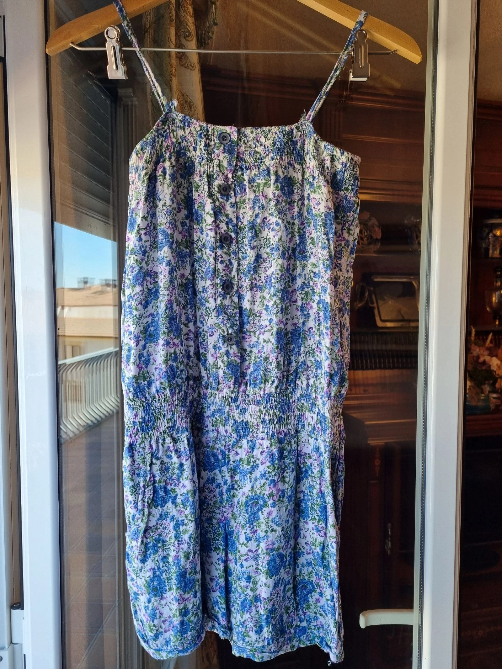 Mono corto estampado florecitas azules